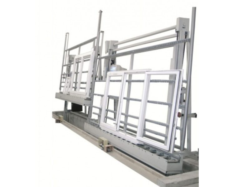 Poste de montage vertical avec descente en fosse pour menuiserie industrielle – RU‑SE