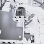 robot-ebavurage-automatisation-chargement-industriel